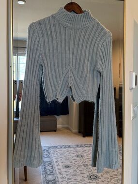 Windsor Ribbed Cropped Turtleneck Sweater - Light Blue